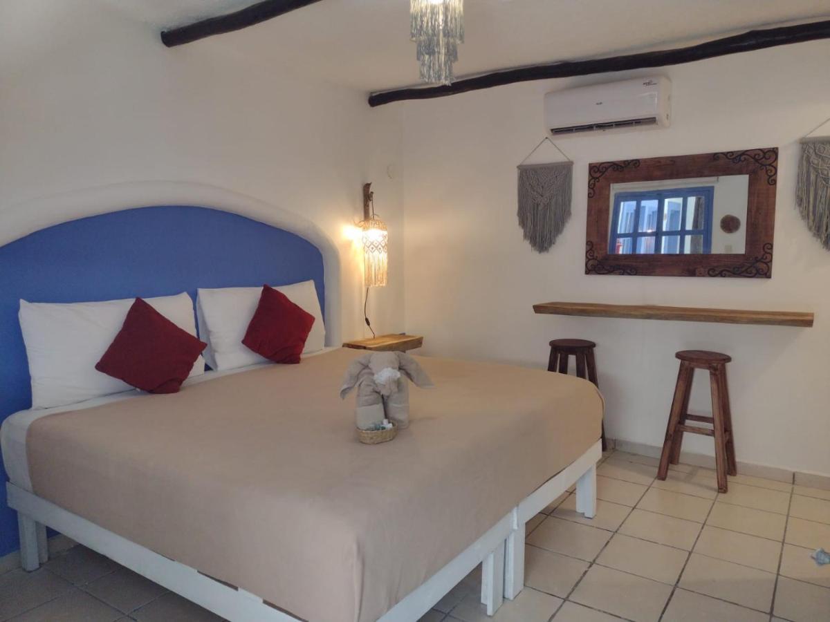 Mio Tulum Hotel Boutique Buitenkant foto A room at the hotel