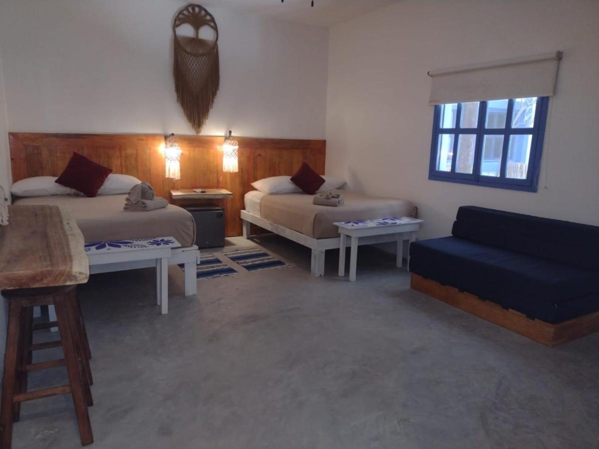 Mio Tulum Hotel Boutique Buitenkant foto A room at the hotel