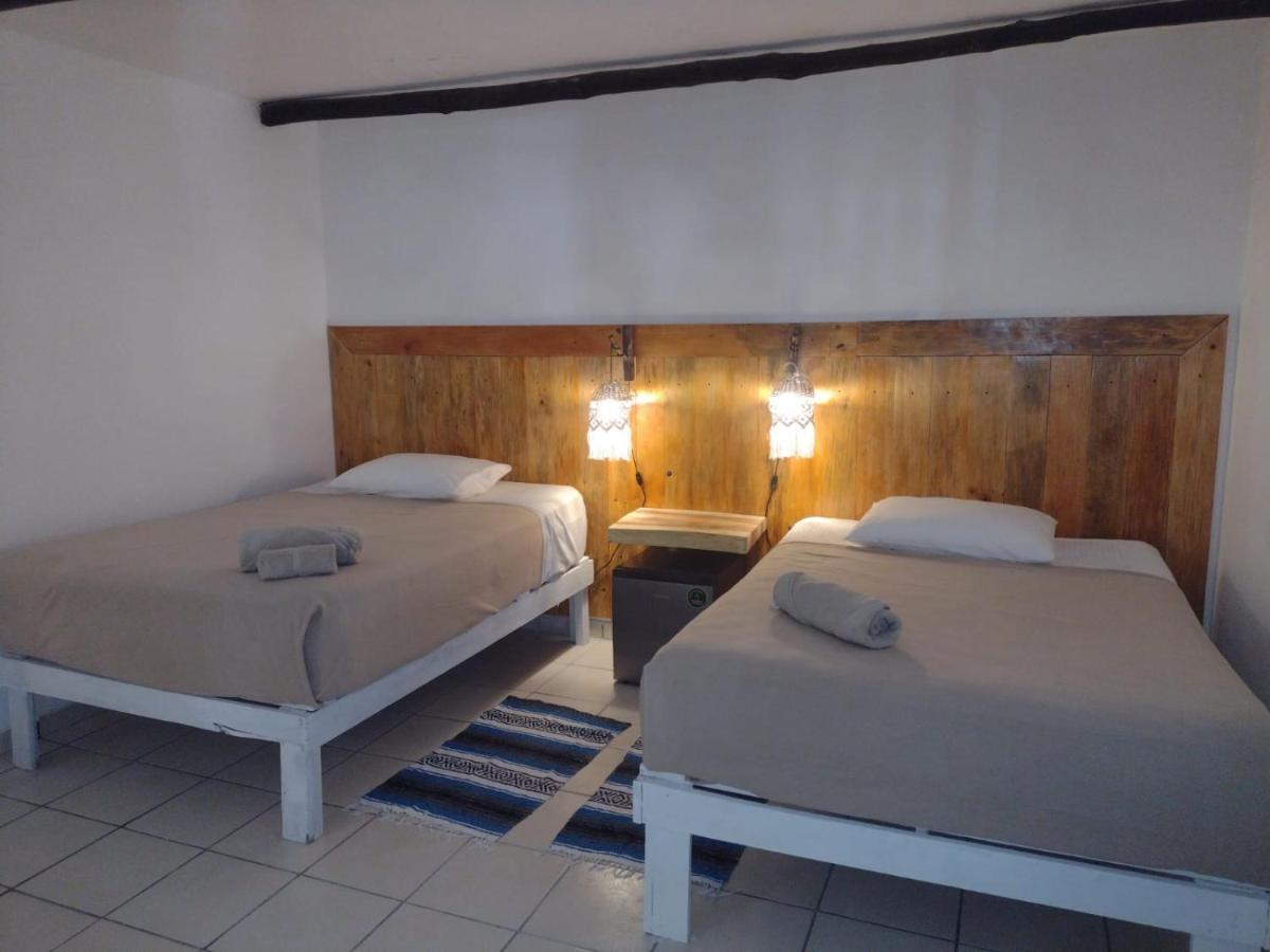 Mio Tulum Hotel Boutique Buitenkant foto A room at the hotel
