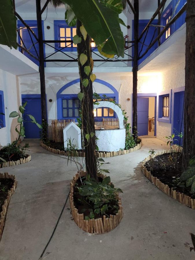 Mio Tulum Hotel Boutique Buitenkant foto The courtyard of the Riad