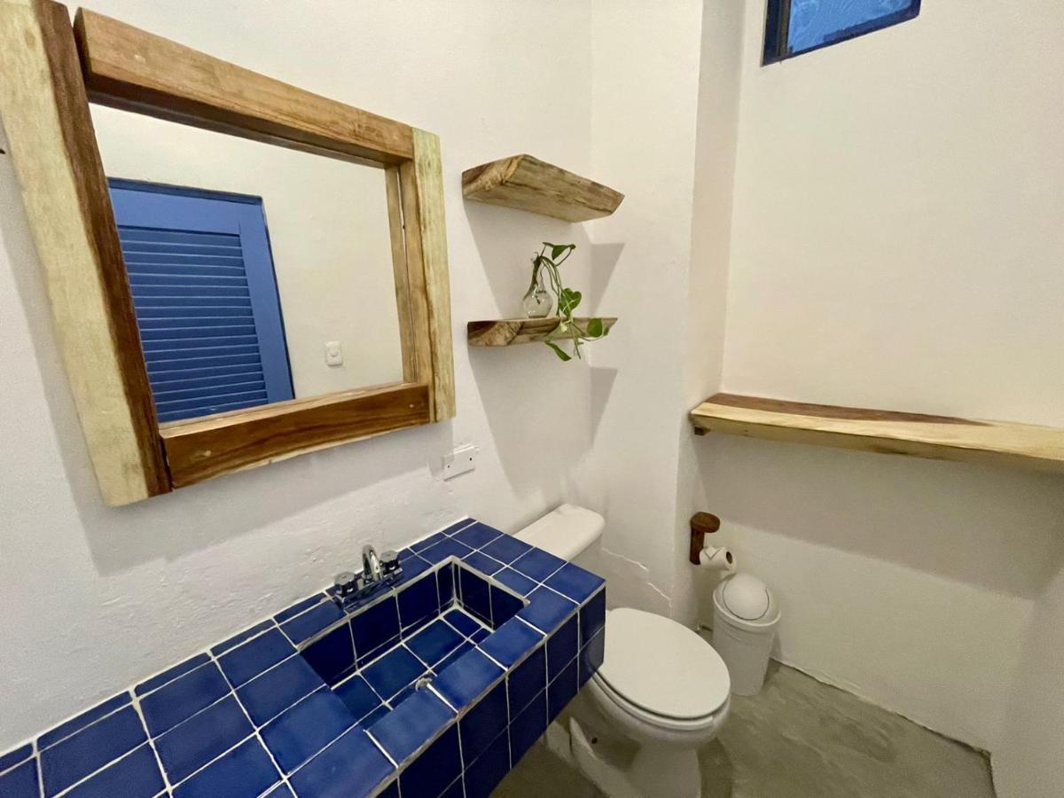 Mio Tulum Hotel Boutique Buitenkant foto Bathroom in a home in Tulum, Mexico