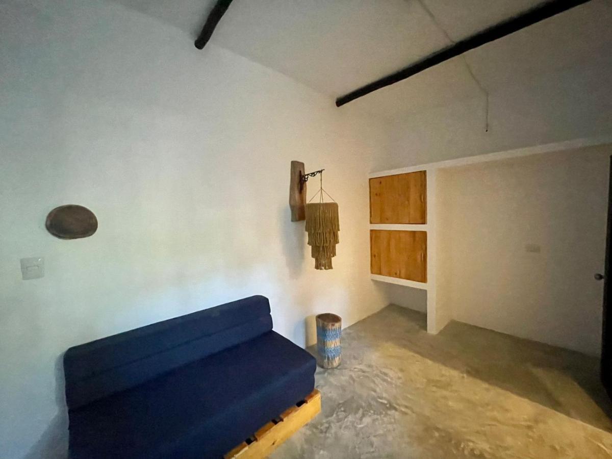 Mio Tulum Hotel Boutique Buitenkant foto The interior of the house