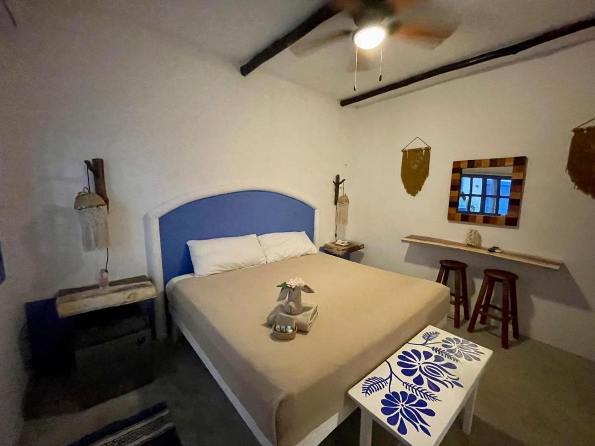 Mio Tulum Hotel Boutique Buitenkant foto A room at the hotel